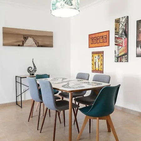 Seascape Homey & Cozy Baleal Apartment *
