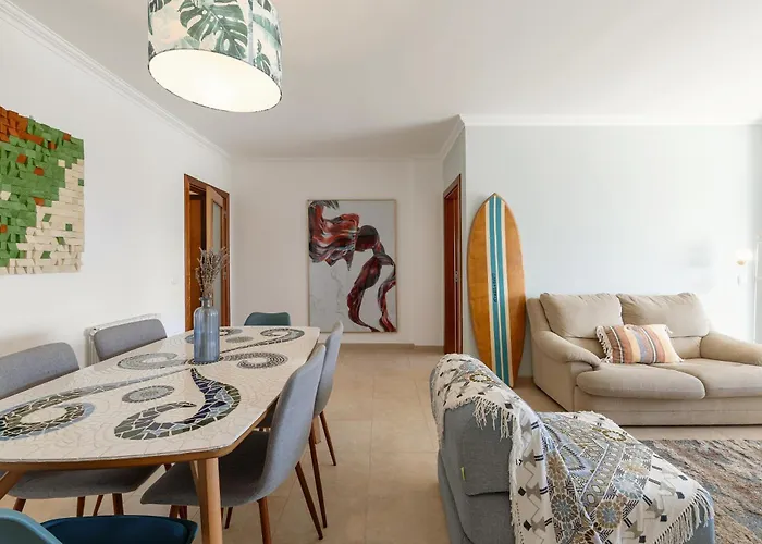 Seascape Homey & Cozy Baleal Daire Peniche